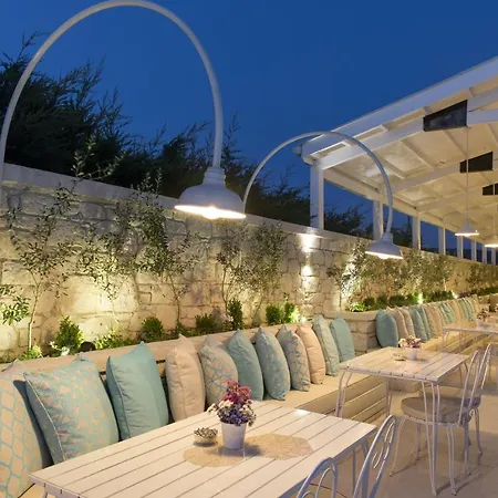 Likor Hanim Butik 2* Alaçatı