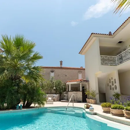 阿拉卡提利科尔哈尼姆精品酒店 酒店