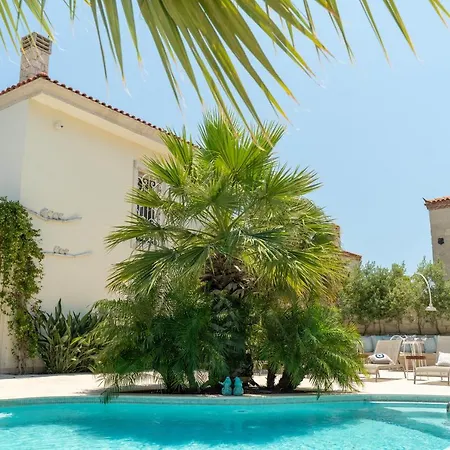 Likör Hanım Butik 2* Alaçatı