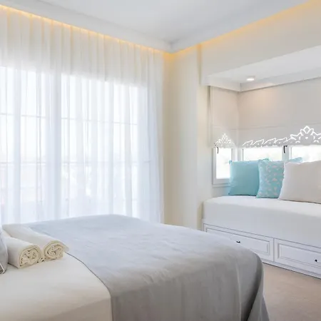 Likör Hanım Butik 2* Alaçatı