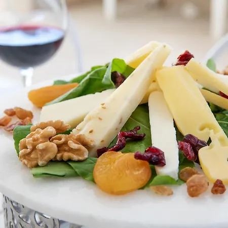 Likör Hanım Butik Otel 2*